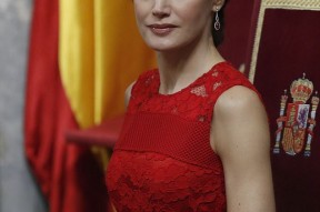 九游娱乐-阿扎伦卡新星赛事规则更新表现惊艳，西班牙队未来可期！的简单介绍